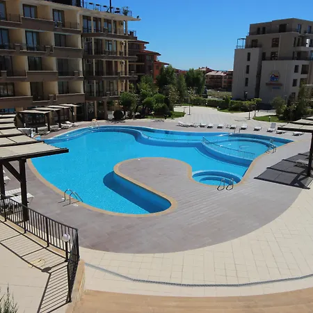 Menada Luxor Апартаменты *