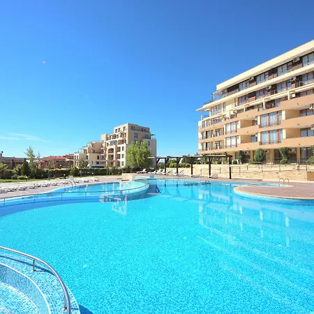 Menada Luxor * Свети-Влас