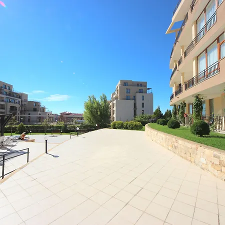 Menada Luxor * Свети-Влас