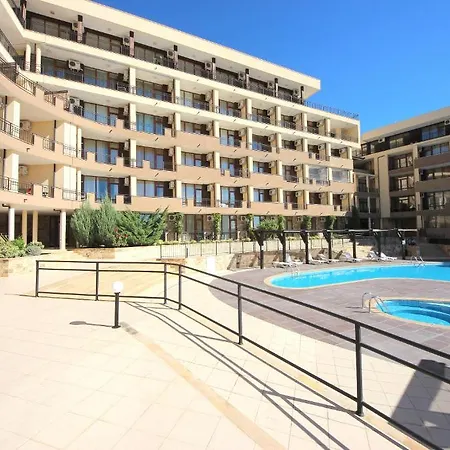 Apartament Menada Luxor