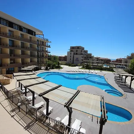 Menada Luxor * Свети-Влас