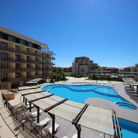 Menada Luxor Апартаменты *