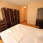 Apartman Menada Luxor Szveti Vlasz