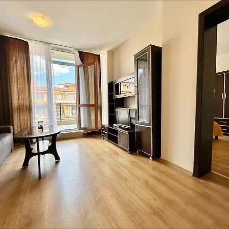 Menada Luxor Apartment