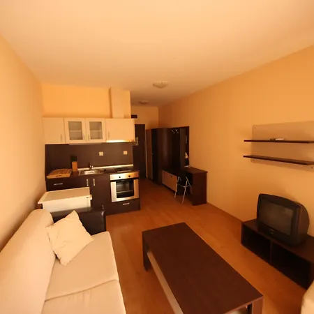 Menada Luxor * スヴェティ・ヴラス