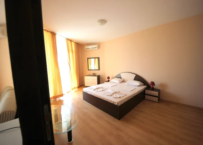 Menada Luxor Apartament