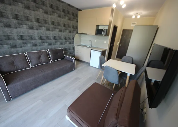 Menada Luxor * סבטי ולאס