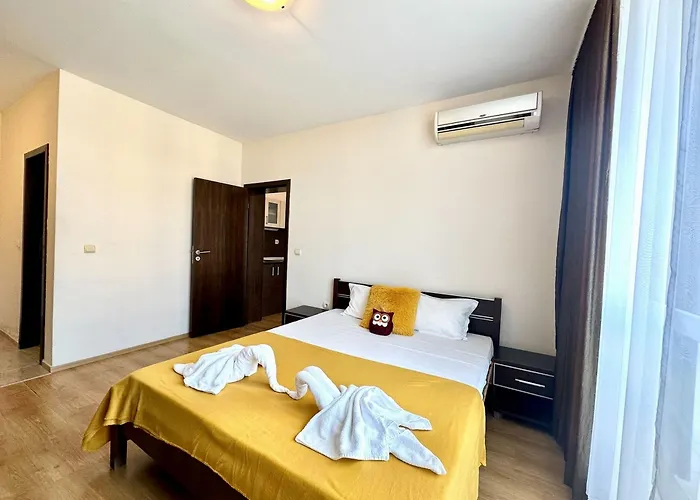 Menada Luxor Apartament *